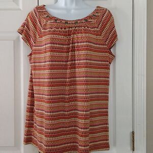 Dana Buhman printed short sleeve blouse with embellished neckline  Sz L EUC